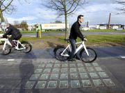 В Германии заработала 1-ая велодорожка из солнечных панелей / Новинки / Finance.ua