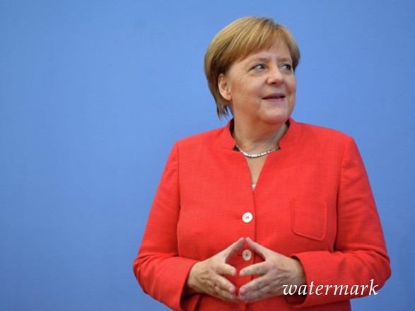 Меркель бросила пост лидера Христианско-демократического союза