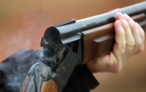 В Киевской области из ружья стреляли в полицейского
