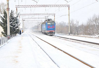 Укрзализныця отворила продажу билетов на добавочные поезда