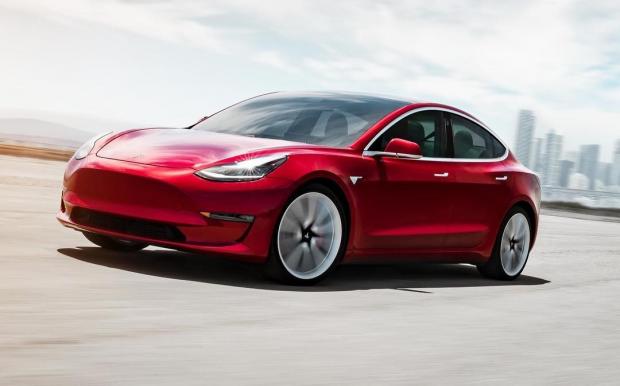 Tesla обнародовала видео демонстрирующее процесс сборки электрокара Tesla Model 3