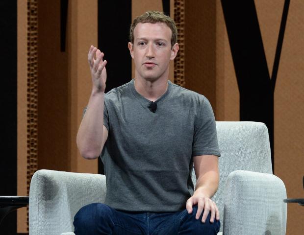 Марка Цукерберга беспокоит будущее: основатель Фейсбук рассказал о планах на 2019 год